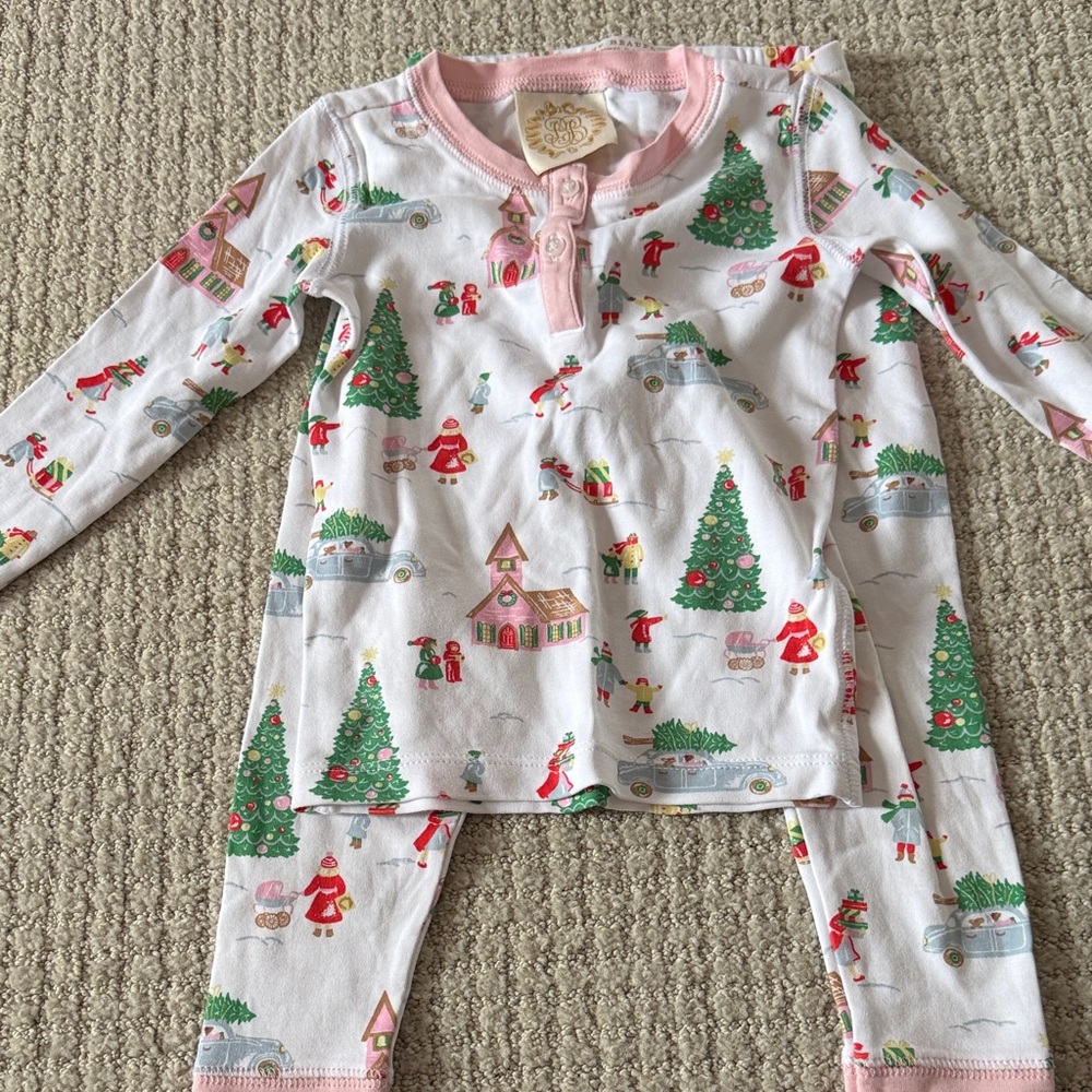 The Beaufort Bonnet Company Pink and White Christmas Pajama Set